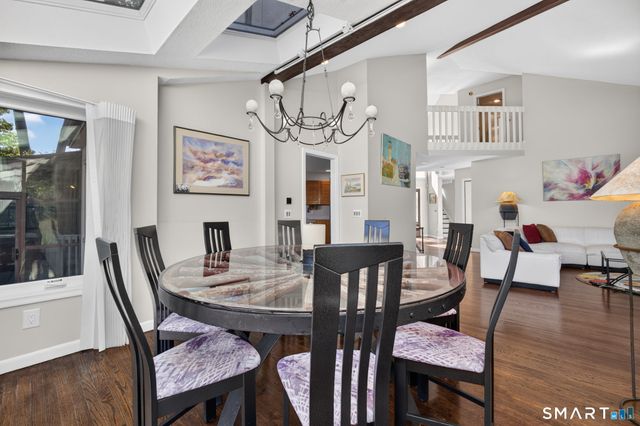 5 Sand Creek Drive, Old Saybrook, CT 06475