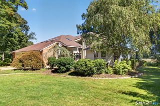5 Sand Creek Drive, Old Saybrook, CT 06475
