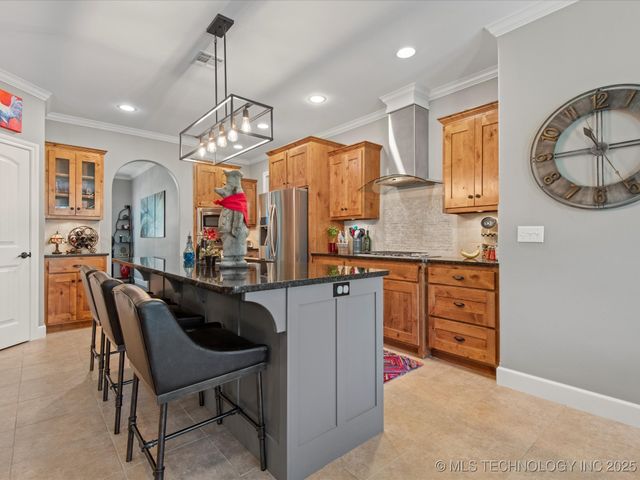 6220 Sawgrass Drive, Bartlesville, OK 74006