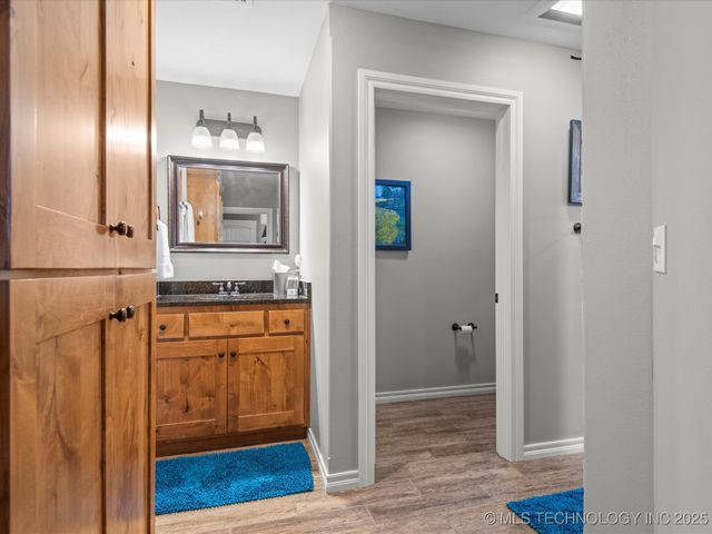 6220 Sawgrass Drive, Bartlesville, OK 74006