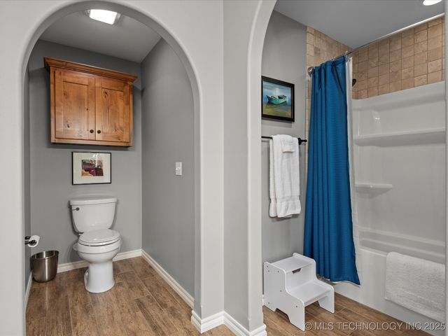 6220 Sawgrass Drive, Bartlesville, OK 74006