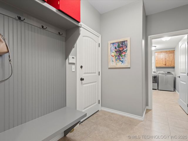 6220 Sawgrass Drive, Bartlesville, OK 74006