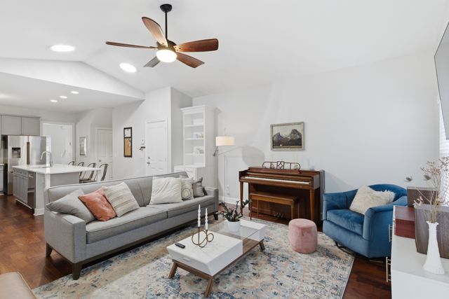 7864 Heaton Way, Nashville, TN 37211