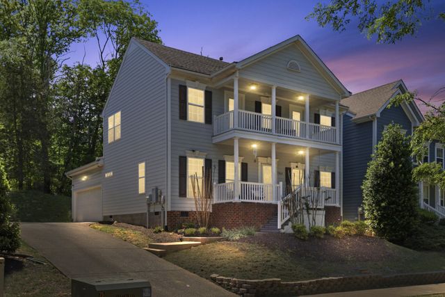 7864 Heaton Way, Nashville, TN 37211