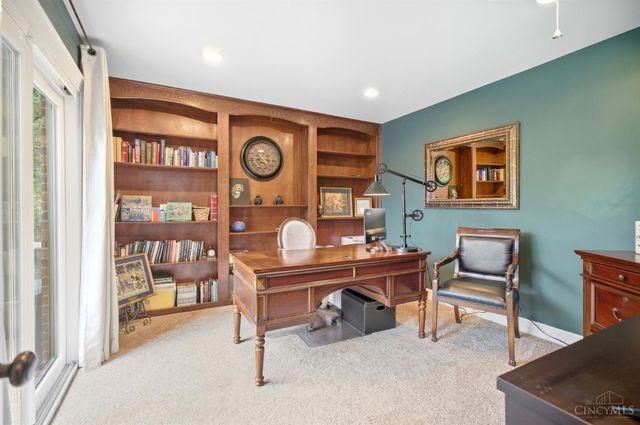 5800 Windsong Court, Madeira, OH 45243