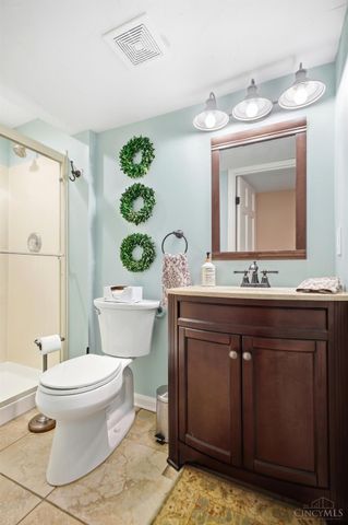 5800 Windsong Court, Madeira, OH 45243