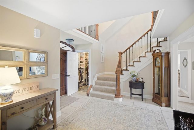 5800 Windsong Court, Madeira, OH 45243