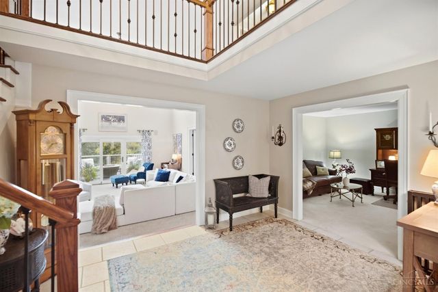 5800 Windsong Court, Madeira, OH 45243
