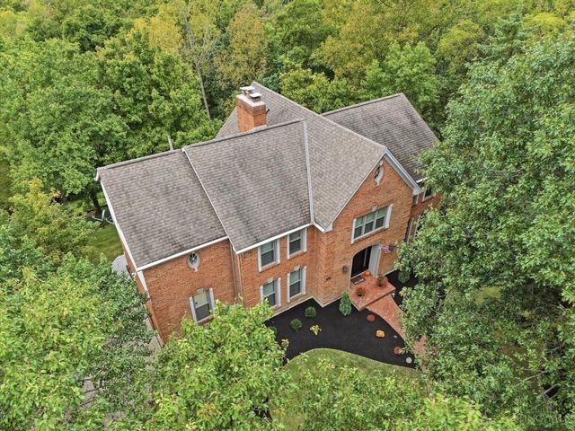 5800 Windsong Court, Madeira, OH 45243
