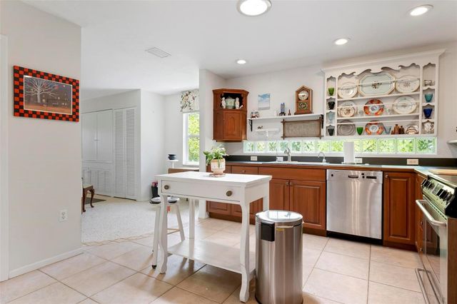417 BAYCREST DRIVE, Venice, FL 34285