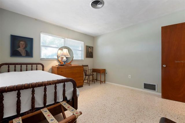 417 BAYCREST DRIVE, Venice, FL 34285