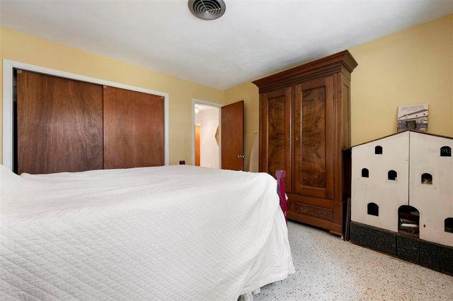 417 BAYCREST DRIVE, Venice, FL 34285