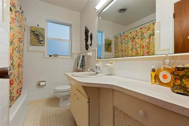417 BAYCREST DRIVE, Venice, FL 34285