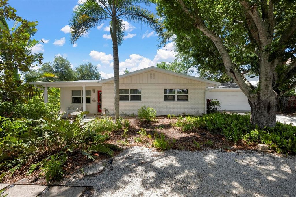 417 BAYCREST DRIVE, Venice, FL 34285