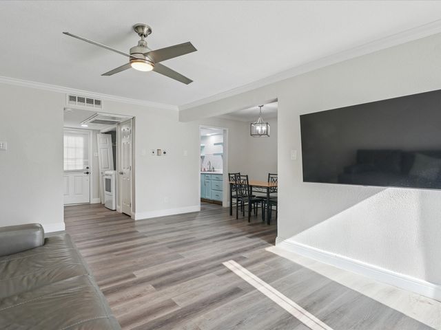 1819 E Grauwyler Road 178, Irving, TX 75061