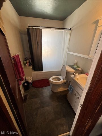 12409 Union Avenue, Cleveland, OH 44105