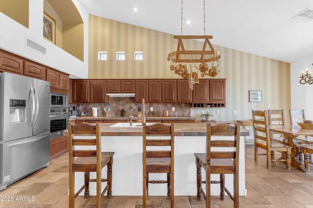 24126 S Sunbrook Drive, Sun Lakes, AZ 85248