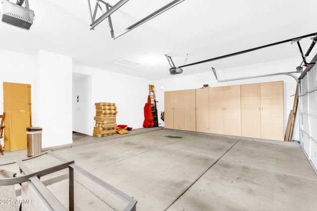 24126 S Sunbrook Drive, Sun Lakes, AZ 85248