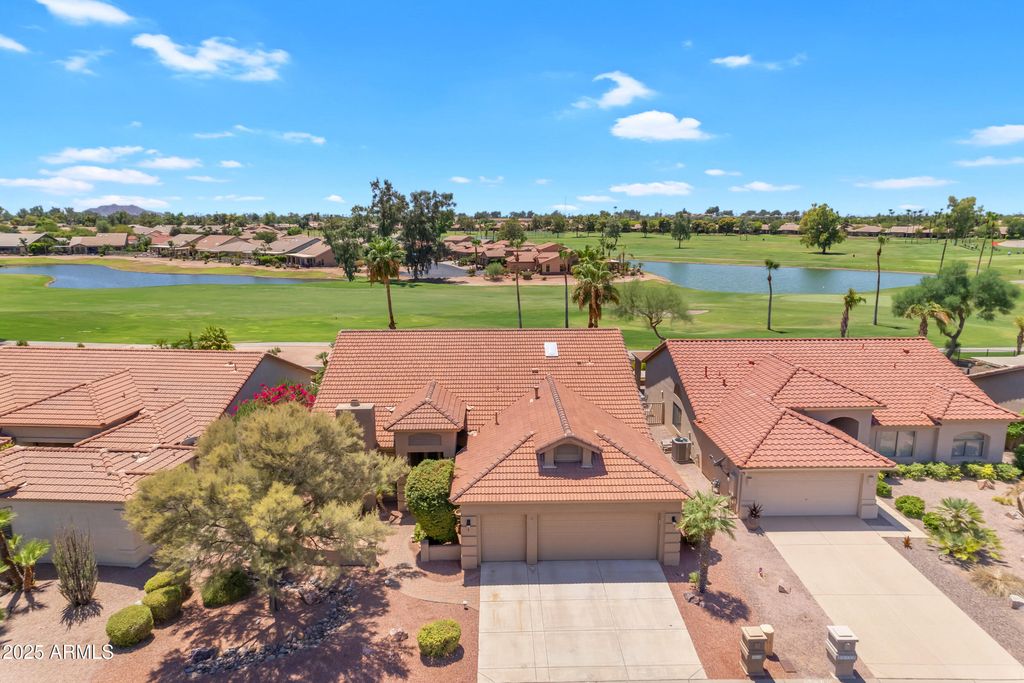 24126 S Sunbrook Drive, Sun Lakes, AZ 85248