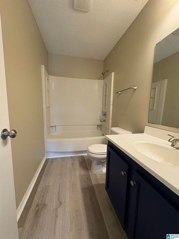 1920 15TH WAY SW, Birmingham, AL 35211