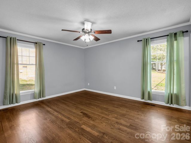 102 Knoll Court, Belmont, NC 28012