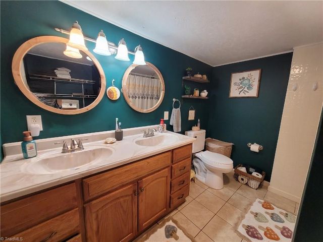 319 Hay Street, Mount Airy, NC 27030