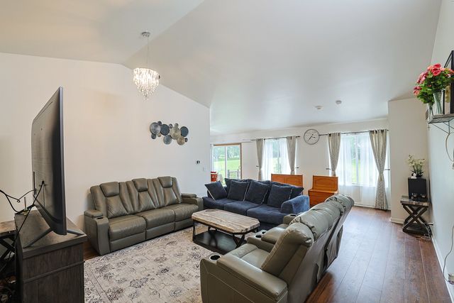 39764 Waterloo Drive, Beach Park, IL 60083