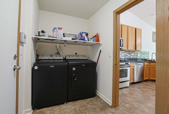 39764 Waterloo Drive, Beach Park, IL 60083