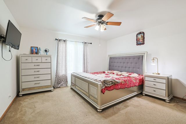 39764 Waterloo Drive, Beach Park, IL 60083
