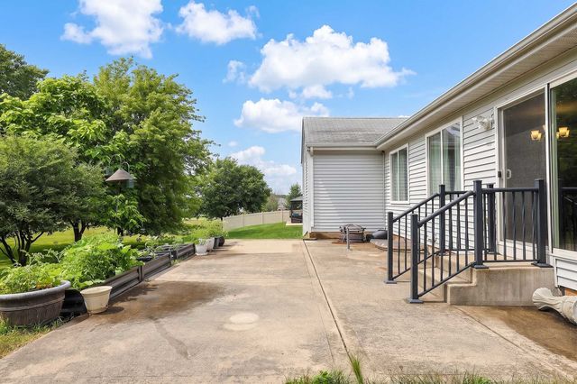 39764 Waterloo Drive, Beach Park, IL 60083