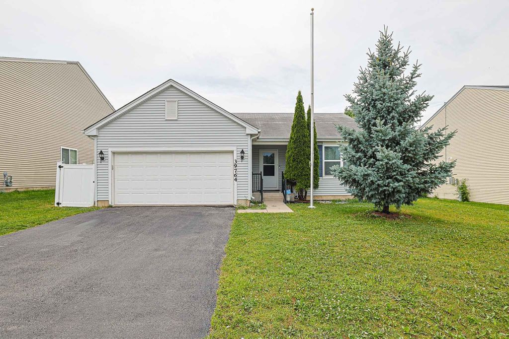39764 Waterloo Drive, Beach Park, IL 60083