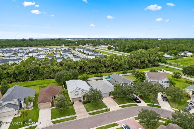 301 Wishing Well Circle SW, Palm Bay, FL 32908