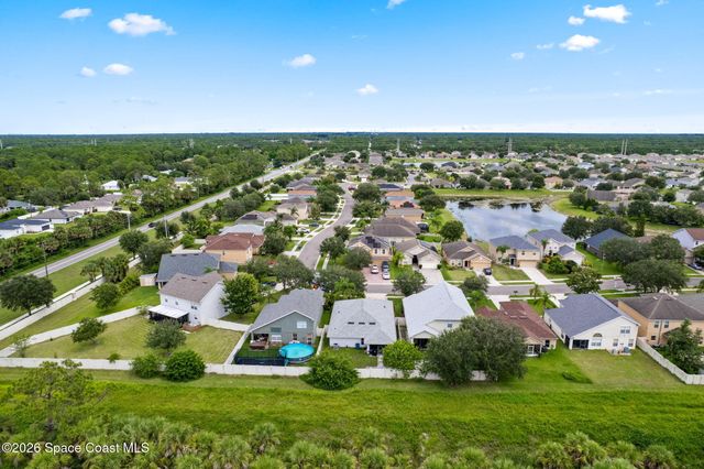 301 Wishing Well Circle SW, Palm Bay, FL 32908