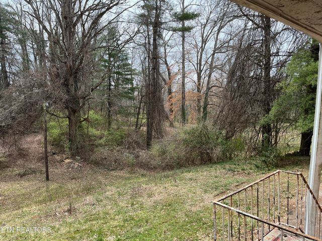 2440 Brooks Ave, Knoxville, TN 37914