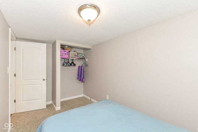 3983 Pineview Lane, Greenwood, IN 46142