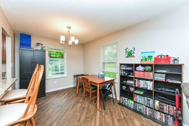 3983 Pineview Lane, Greenwood, IN 46142