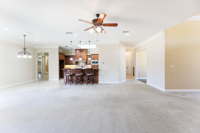 7707 La Salle Avenue, Lubbock, TX 79424