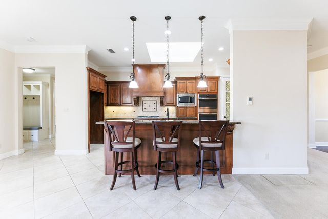 7707 La Salle Avenue, Lubbock, TX 79424