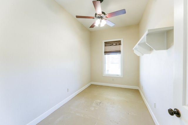 7707 La Salle Avenue, Lubbock, TX 79424