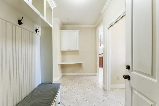 7707 La Salle Avenue, Lubbock, TX 79424