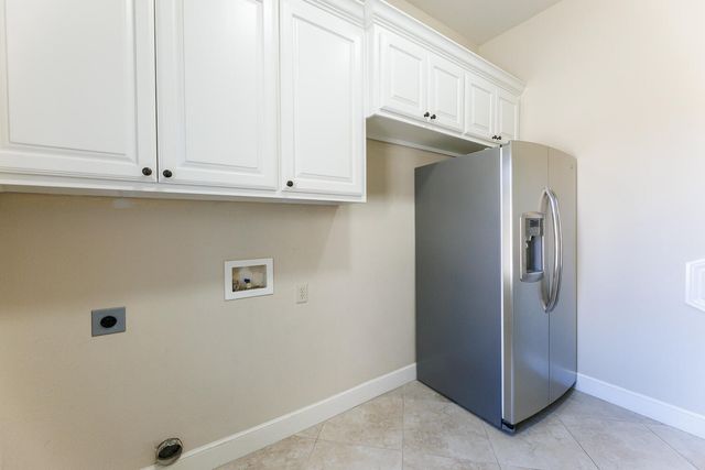 7707 La Salle Avenue, Lubbock, TX 79424