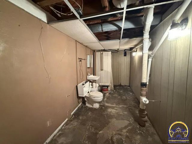 440 W 16th ST, Horton, KS 66439