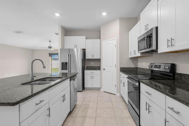 6823 KING CREEK DRIVE, Sun City Center, FL 33573
