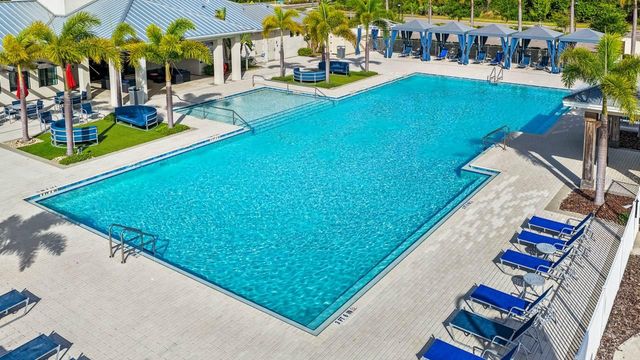 6823 KING CREEK DRIVE, Sun City Center, FL 33573