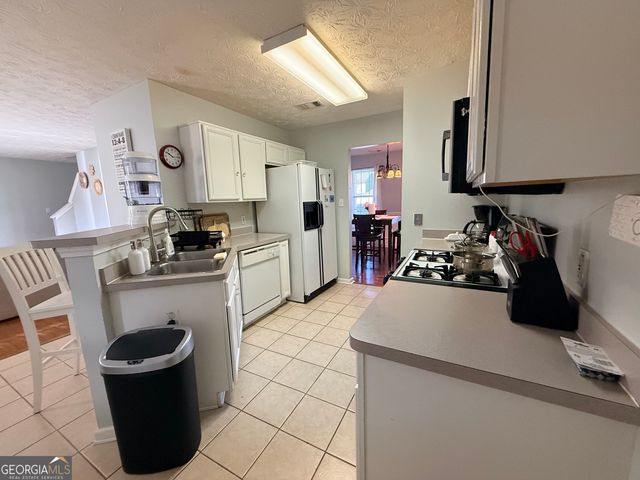 10411 Tobano Trail, Jonesboro, GA 30238