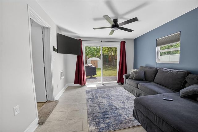 283 Poplar Street, Catasauqua Boro, PA 18032