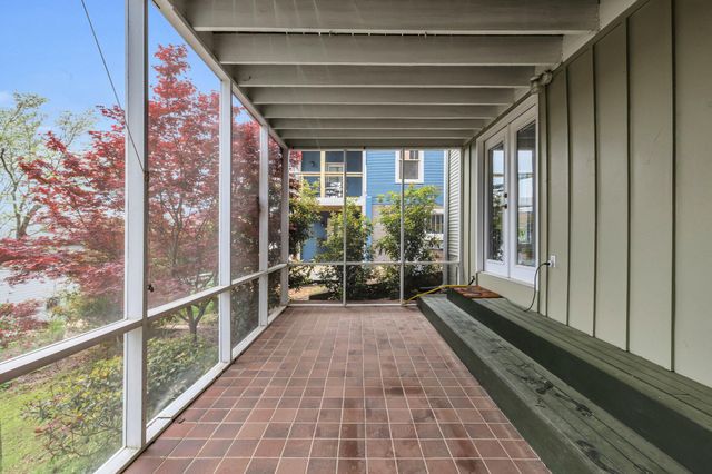 212 Jarnigan Avenue, Chattanooga, TN 37405