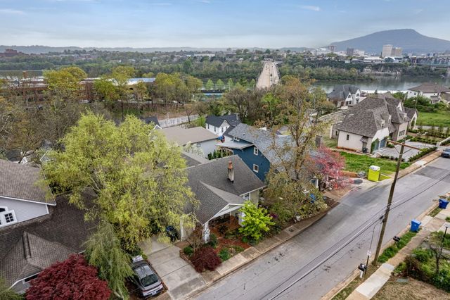 212 Jarnigan Avenue, Chattanooga, TN 37405