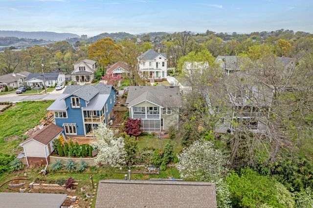 212 Jarnigan Avenue, Chattanooga, TN 37405