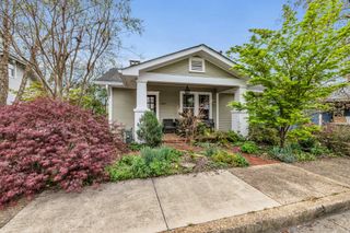 212 Jarnigan Avenue, Chattanooga, TN 37405
